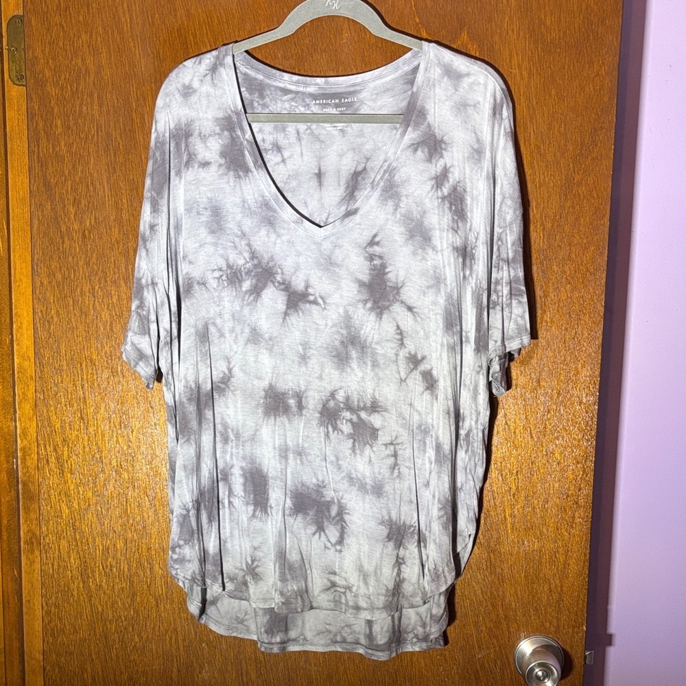 American Eagle Outfitters Gray Tie-Dye Short Sleeve Top